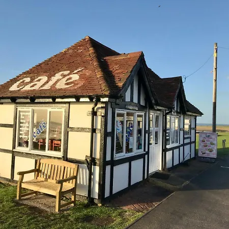 Beach Retreat Whitstable Exterior photo